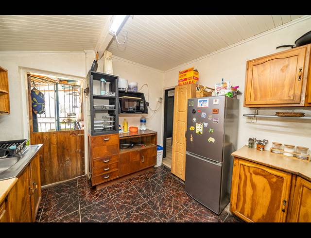 3 BEDROOM FREESTANDING FOR SALE IN MINNEBRON